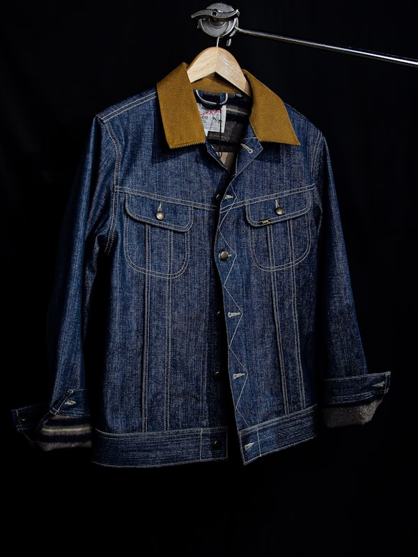 Type-III Denim Jacket in Indigo Rinse