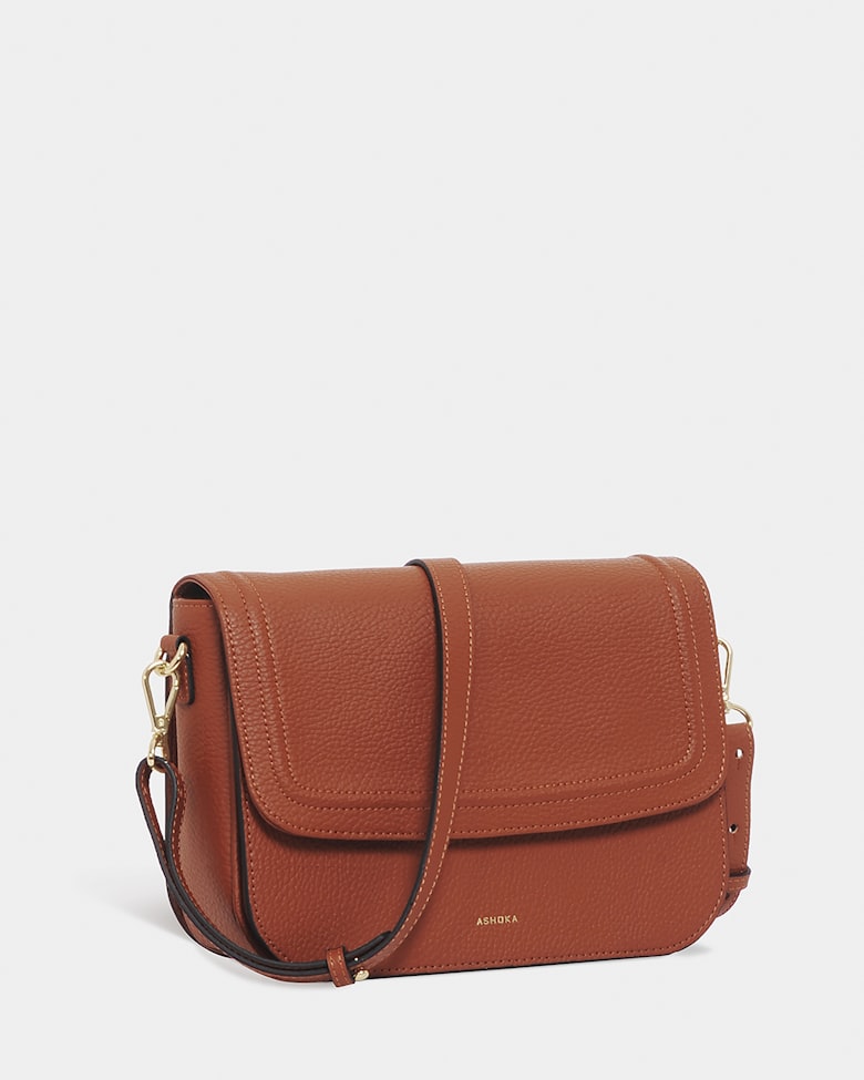 Sienna Crossbody in Tan leather