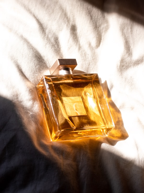Velvet Oud - Eau de Parfum
